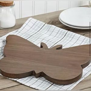 NWT Dolly Parton Butterfly Acacia Wood cutting board 12” x 10”